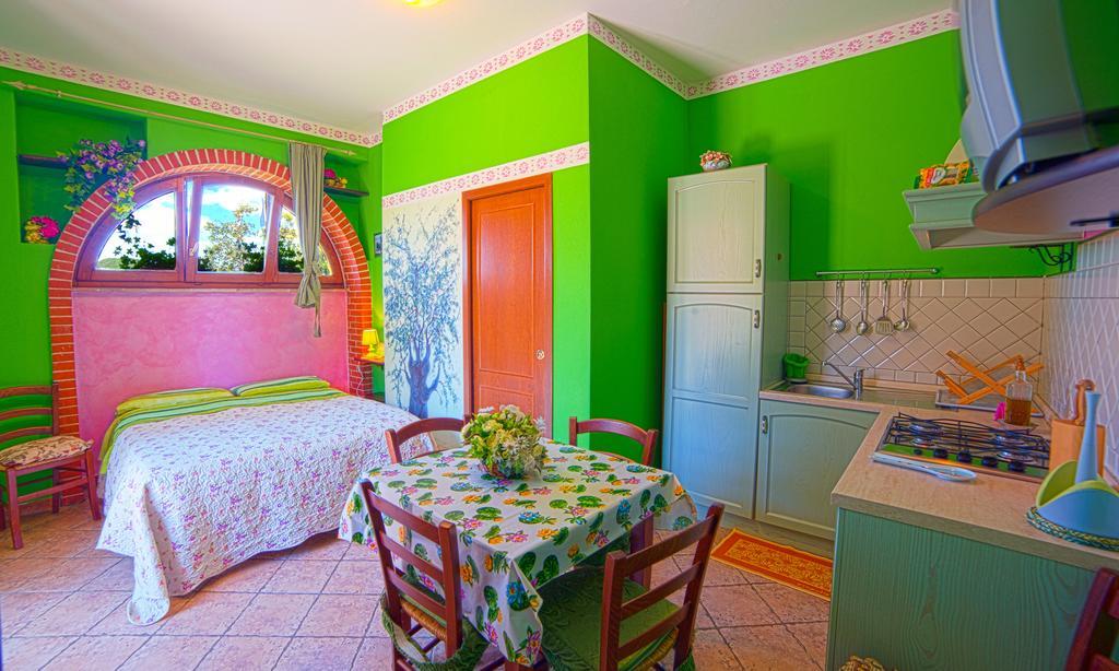 Agriturismo La Valle Degli Ulivi Semproniano Luaran gambar